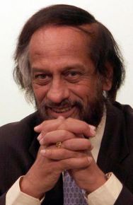 Pachauri_Wikipedia_photo