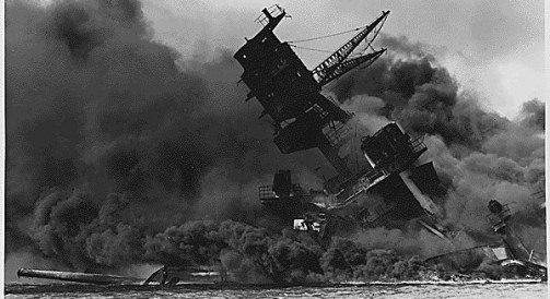 ussarizona_pearlharbor-1941-e1354882107300